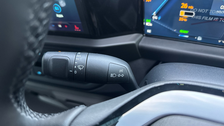 Ford Transit Custom E-320 L1 Rwd 100kW 65kWh H1 Van Limited Auto